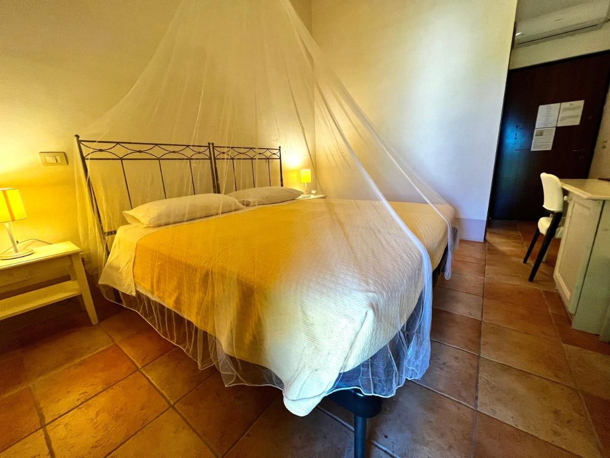 Masseria Li Campi Cavallino di Lecce Quarto foto